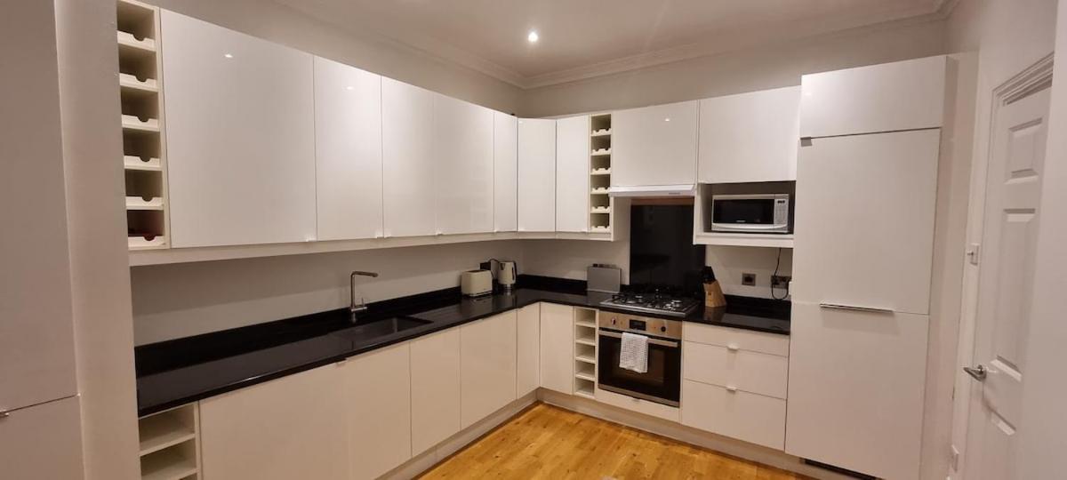 Star London Warwick Mansions 3-Bed Oasis Daire Dış mekan fotoğraf