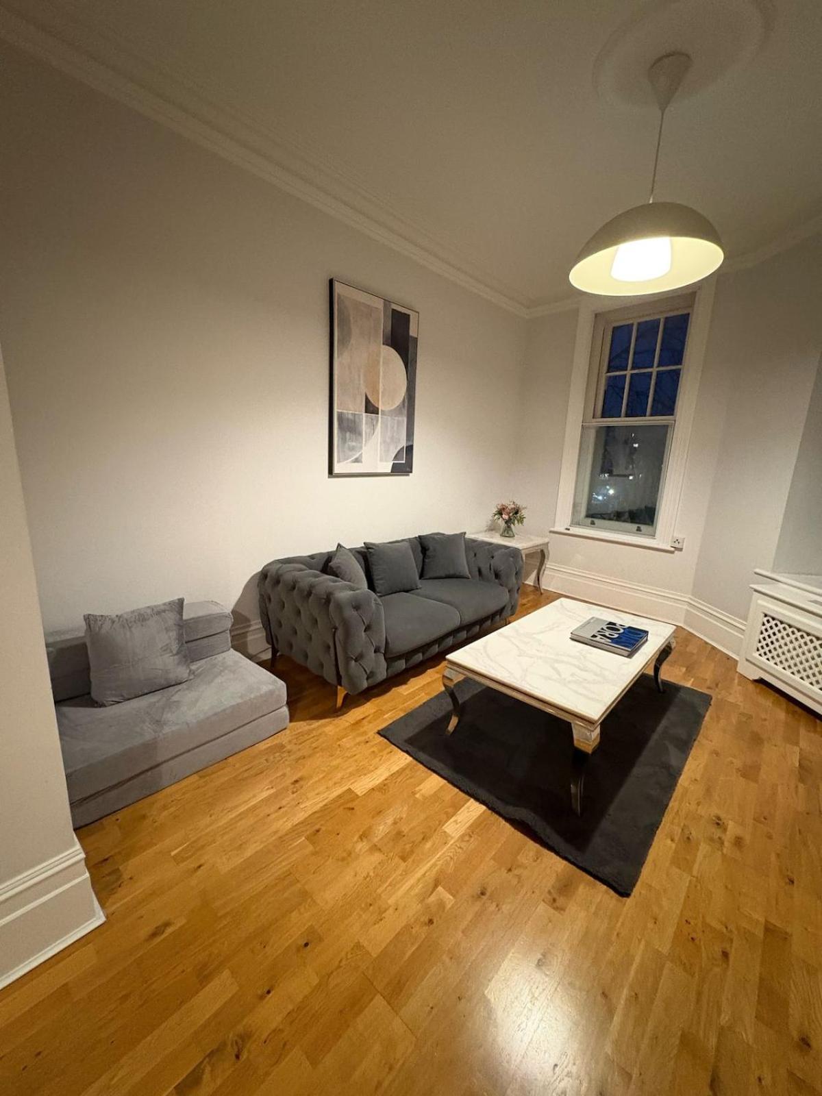 Star London Warwick Mansions 3-Bed Oasis Daire Dış mekan fotoğraf